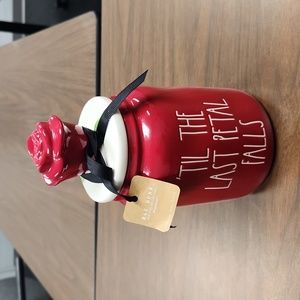 NWT Rae Dunn Disney Princess Snow White Canister 🍎